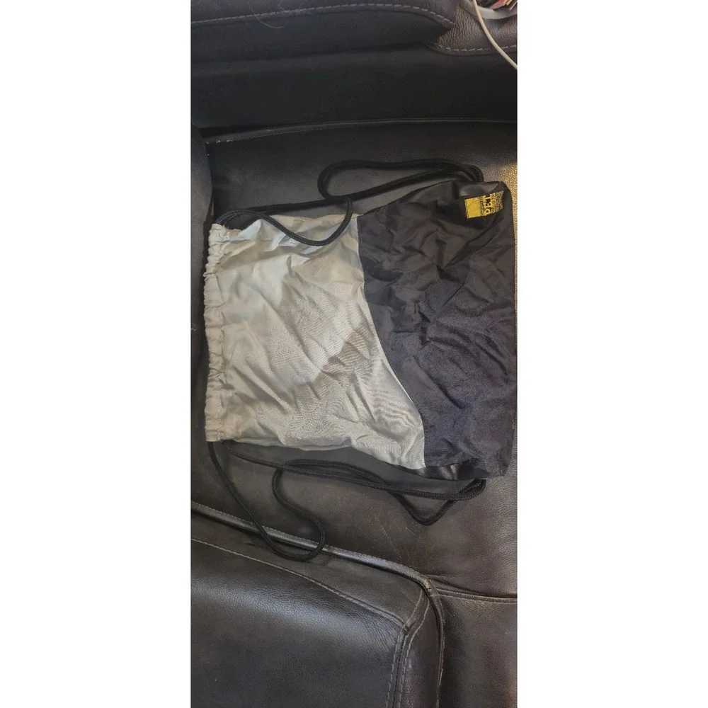Nike Livestrong Drawstring Bag Black Gray Gym Sack Backpack
